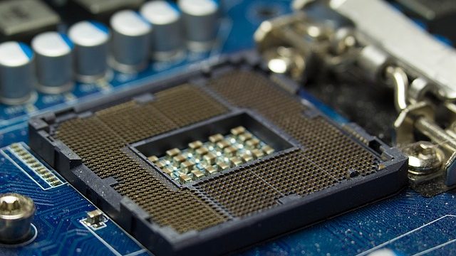 What do we need to know about the CPU vulnerabilities Meltdown and Spectre?